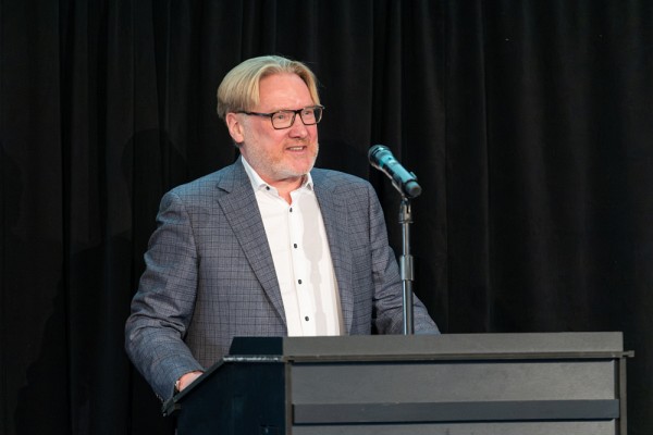 Fran&ccedil;ois Thibault,&nbsp;vice-pr&eacute;sident ex&eacute;cutif, chef de la direction financi&egrave;re et tr&eacute;sorier, METRO