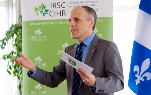 Le professeur Pierre Cossette, recteur de l'UdeS, a tenu &agrave; souligner l'excellent positionnement des chercheuses et des chercheurs sur le plan national.