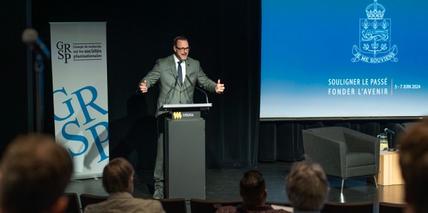 Le ministre Jean-Fran&ccedil;ois Roberge.