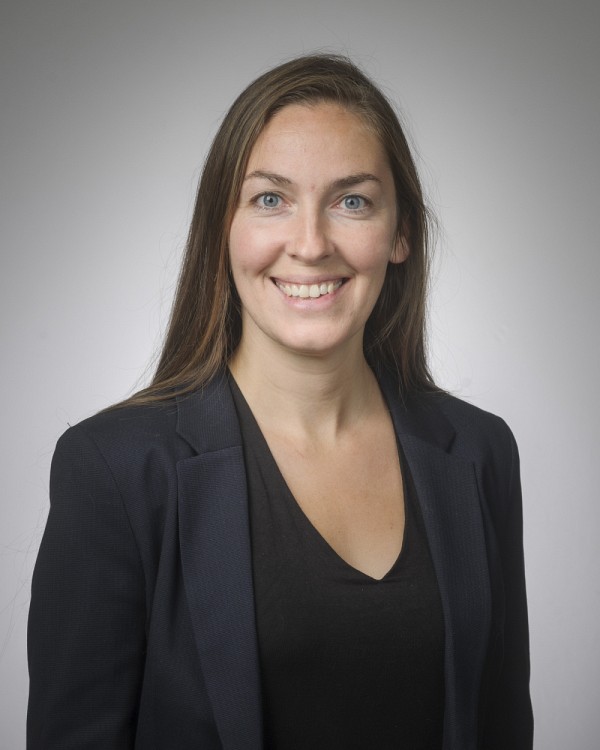 Sophie Abdela, coorganisatrice de l'&eacute;v&eacute;nement et professeure au D&eacute;partement d'histoire, est sp&eacute;cialiste de l'histoire carc&eacute;rale fran&ccedil;aise.