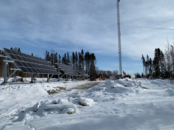 La tour de t&eacute;l&eacute;communication&nbsp;situ&eacute;e &agrave;&nbsp;Dorval Lodge&nbsp;dans la r&eacute;serve faunique La V&eacute;rendrye,&nbsp;en Abitibi-T&eacute;miscamingue,&nbsp;a &eacute;t&eacute; mise en service en f&eacute;vrier dernier.&nbsp;&nbsp;