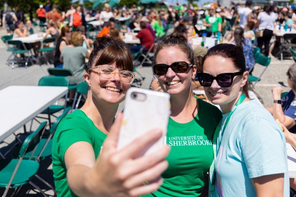 Les Journ&eacute;es du personnel sont l'occasion de se retrouver entre coll&egrave;gues et de tisser de nouveaux liens.