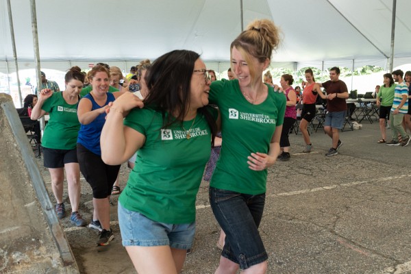 La bonne humeur et le plaisir de bouger et de c&eacute;l&eacute;brer ensemble &eacute;taient &agrave; l'honneur lors des&nbsp;Journ&eacute;es du personnel.