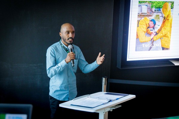 Dencil Mathew, du D&eacute;partement de g&eacute;nie civil et de g&eacute;nie du b&acirc;timent de la Facult&eacute; de g&eacute;nie, m&egrave;ne un doctorat sous la direction du professeur Jay Lacey.