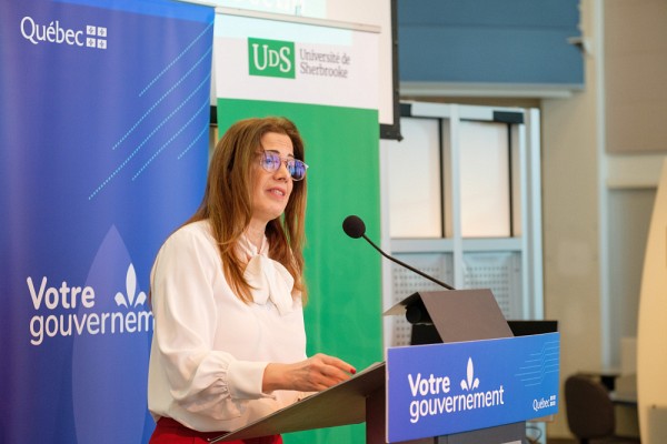 &laquo; Le nouvel observatoire cr&eacute;&eacute; aujourd'hui permettra d'obtenir de meilleures donn&eacute;es actualis&eacute;es pour guider nos actions en ce sens. En bout de ligne, la population &eacute;tudiante qu&eacute;b&eacute;coise ne s'en portera que mieux &raquo;, affirme Pascale D&eacute;ry, ministre de l'Enseignement sup&eacute;rieur.