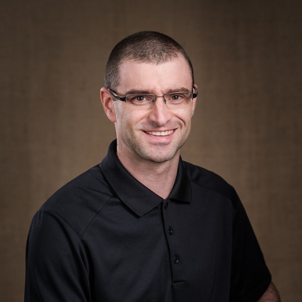 Patrice Bourgault, charg&eacute; de cours et coordonnateur de laboratoire d'enseignement