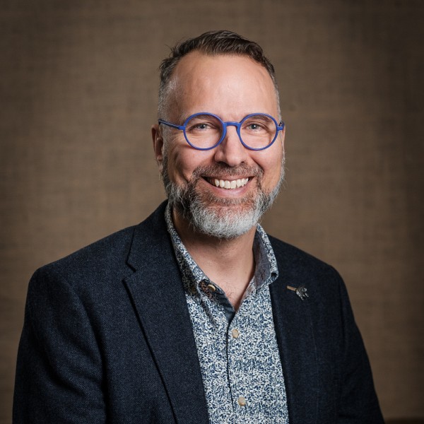 Marc-Andr&eacute; Guertin, charg&eacute; de cours