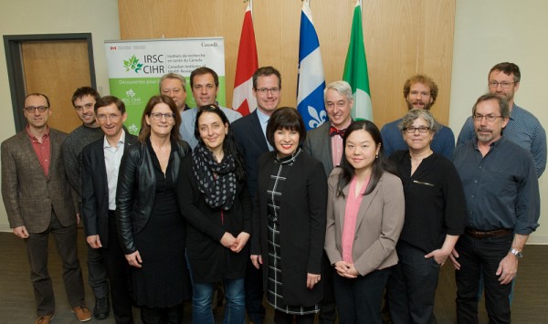 Plusieurs titulaires de subvention Projet IRSC de l&rsquo;UdeS &eacute;taient r&eacute;unis lors de l'annonce.