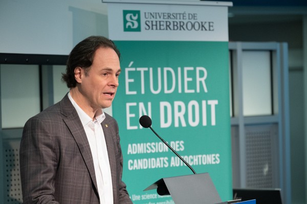 Le Pr S&eacute;bastien Lebel-Grenier, doyen de la Facult&eacute; de droit de l'Universit&eacute; de Sherbrooke.