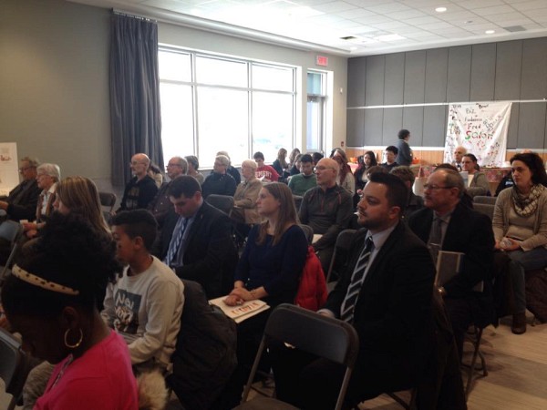 Participants au lancement des actes&nbsp;du forum