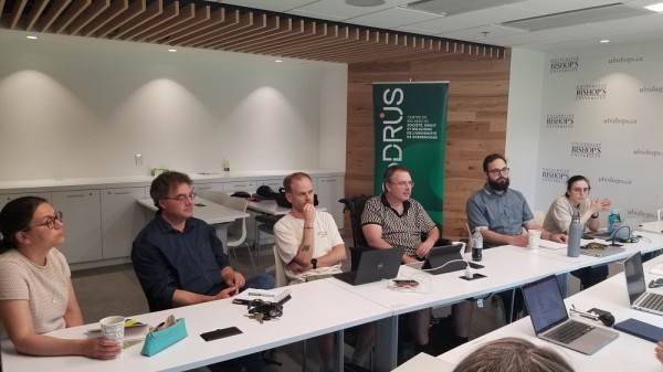 S&eacute;minaire des &eacute;tudiantes et des &eacute;tudiants.