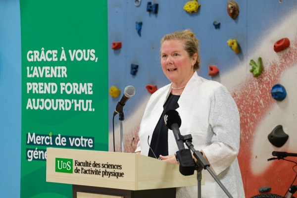Marie-Pierre Tardif, directrice de l&rsquo;&eacute;cole Jean-XXIII