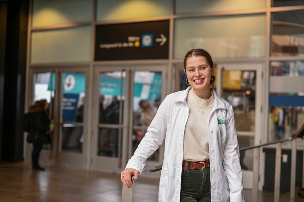 B&eacute;atrice Brailovsky, &eacute;tudiante en m&eacute;decine au Site de formation m&eacute;dicale de Mont&eacute;r&eacute;gie