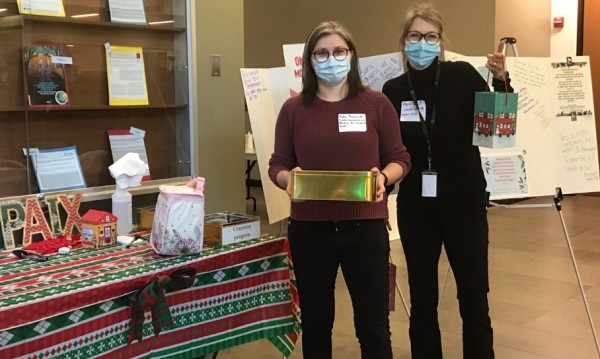 Les &laquo;&nbsp;Petites attentions de No&euml;l&nbsp;&raquo; du comit&eacute; Sant&eacute; PSY-ISO du Campus de Longueuil.