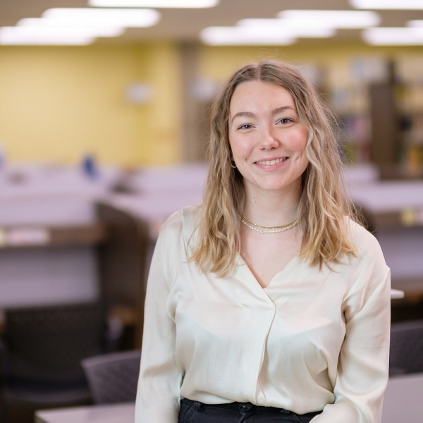 Mathilde Robitaille-Lefebvre, &eacute;tudiante au baccalaur&eacute;at en &eacute;tudes de l&rsquo;environnementMichel Caron- UdeS