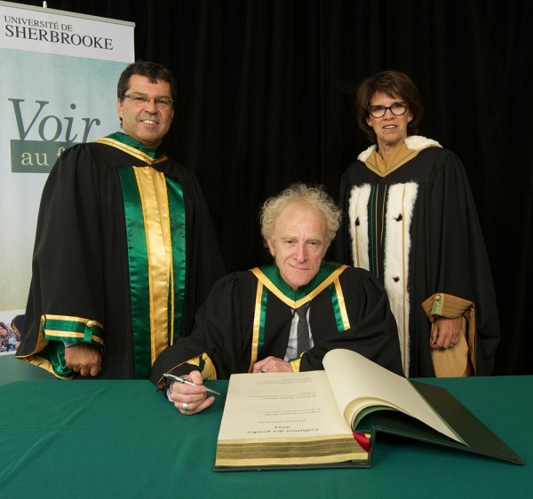 Jacques Tardif, nomm&eacute; professeur &eacute;m&eacute;rite en &eacute;ducation en 2014, accompagn&eacute; de Serge Striganuk, doyen de la Facult&eacute; d&rsquo;&eacute;ducation (2013-2021), et Luce Samoisette, rectrice de l&rsquo;UdeS (2009-2017).