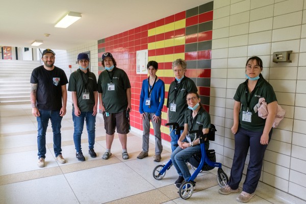 Catherine, Christina, Genevi&egrave;ve, Isabelle, Jessica et Marie-Claude, en apportant leur couleur particuli&egrave;re, font partie de la communaut&eacute; universitaire &agrave; part enti&egrave;re.