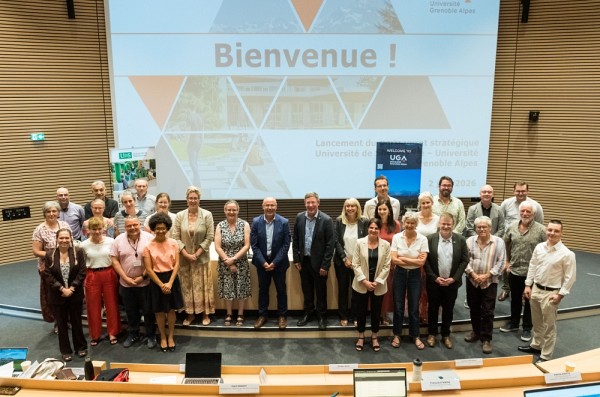 La d&eacute;l&eacute;gation de l'UdeS en visite &agrave; l'Universit&eacute; Grenoble Alpes
