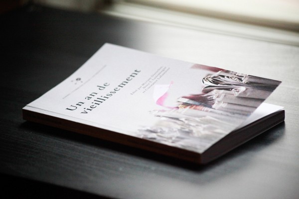 Un an de vieillissement&nbsp;: 17&nbsp;textes pour voir les vieillissements autrement, par les mots de m&eacute;dias d'ici