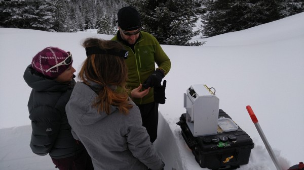 Une s&eacute;ance de travaux pratiques en Suisse.