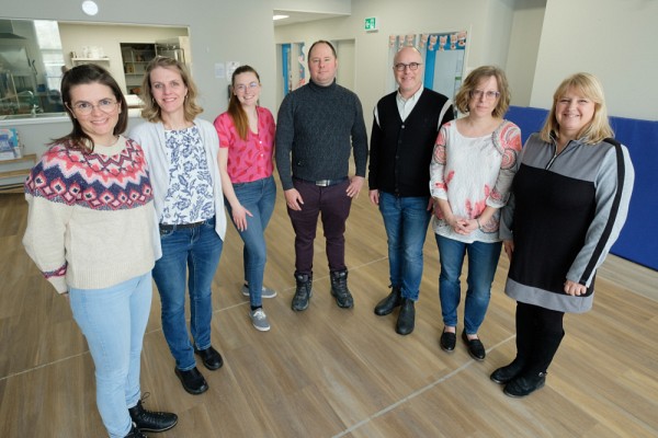 M&eacute;lanie Guillemette, Marie-H&eacute;l&egrave;ne Massie et Judith Marcil-Levert (Facult&eacute; d&rsquo;&eacute;ducation), David Marchand (Coop&eacute;rative de l'UdeS), Martin L&eacute;pine (Facult&eacute; d&rsquo;&eacute;ducation), Maryse Grandchamp et Lyne B&eacute;langer (CPE Tout-petit, Toute-petite)