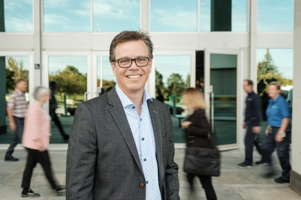 Le Pr Patrick Doucet