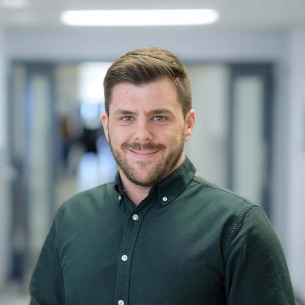 Le professeur Mathieu Busque-Carrier, conseiller d&rsquo;orientation