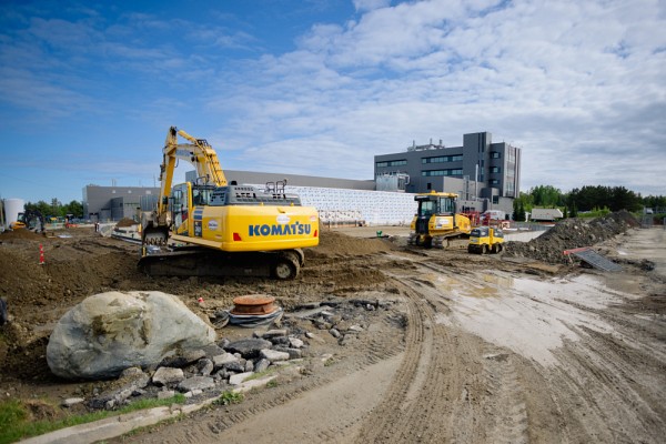 Travaux pendant l'agrandissement.