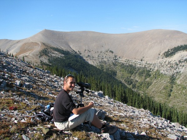 Alexandre Martin, premier auteur de l'&eacute;tude, &agrave; Ram Mountain, pendant ses &eacute;tudes de doctorat en biologie &agrave; l'UdeS.