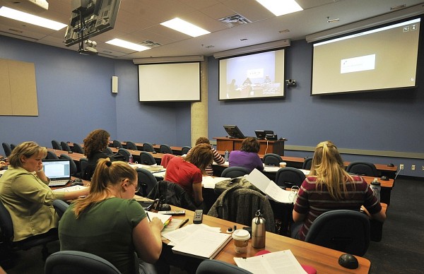 Une vid&eacute;oconf&eacute;rence au Campus de Longueuil