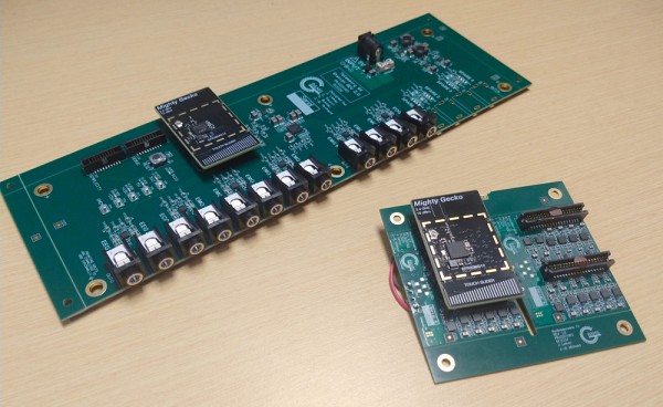 R&eacute;cepteur et &eacute;metteur Bluetooth pour la mesure des signes vitaux.