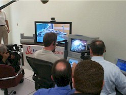 L'&eacute;quipe du Dr Gagner &agrave; l'&oelig;uvre durant l'Op&eacute;ration Lindbergh