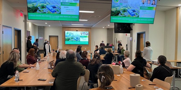 Plus d'une vingtaine de membres de l'IRCUS se sont impliqu&eacute;s pour partager leurs connaissances aupr&egrave;s des personnes atteintes de cancer, proches aidantes et b&eacute;n&eacute;voles de La Rose des vents de l'Estrie.