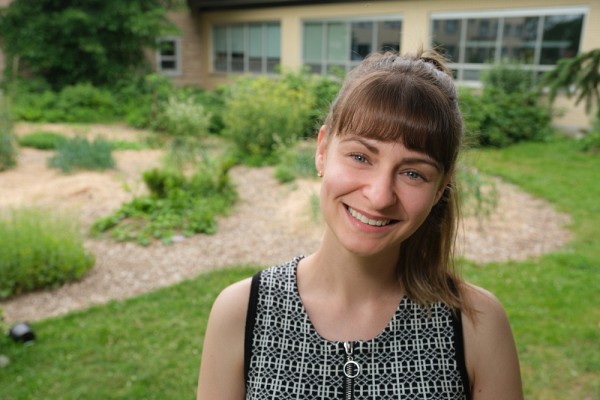 Kasandra Fortin m&egrave;ne un essai portant sur des pistes de solution concr&egrave;tes pour favoriser l'utilisation de la gestion de la collecte du compost aupr&egrave;s de propri&eacute;taires et locataires de multilogements.