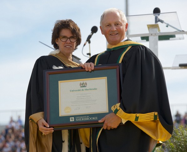 La rectrice Luce Samoisette et Alban D'Amours, docteur d'honneur institutionnel