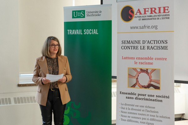 Pre Nathalie Delli Colli, directrice de l'&Eacute;cole de travail social