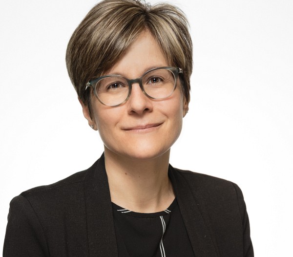 La directrice aux affaires &eacute;tudiantes et secr&eacute;taire de facult&eacute;, madame Catherine Lestage