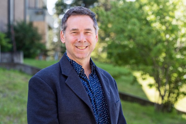 Le vice-doyen &agrave; la formation, le professeur Jean-Fran&ccedil;ois Desbiens