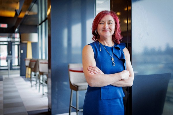 Parmi les jalons importants de son parcours, la professeure Marie-France Coutu de&nbsp;l&rsquo;&Eacute;cole de r&eacute;adaptation de la Facult&eacute; de m&eacute;decine et des sciences de la sant&eacute; au Campus de Longueuil,&nbsp; souligne l&rsquo;obtention de la Chaire de recherche en r&eacute;adaptation au travail (Fondations J.A. Bombardier et Pratt & Whitney Canada).