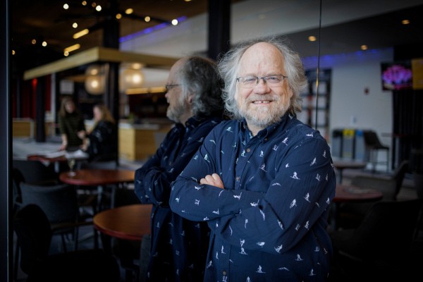 Homme de sc&egrave;ne depuis 25 ans au Centre culturel, Gilles Jean a eu la chance de participer &agrave; la mise en &oelig;uvre de nombre de spectacles d'envergure.