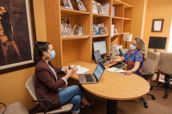 Nathalie Cadieux s'est entour&eacute;e d'une &eacute;quipe de recherche aux approches m&eacute;thodologiques diversifi&eacute;es.