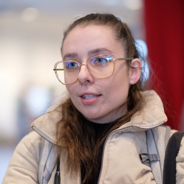 Daphn&eacute; Hupp&eacute;, &eacute;tudiante