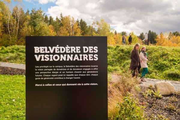Offrir de solides filets de s&eacute;curit&eacute; aux jeunes et &agrave; leur famille, c'est l'un des nombreux objectifs vis&eacute;s par les projets soutenus dans le cadre de la Grande Campagne&nbsp;Choisir le changer l'avenir.&nbsp;