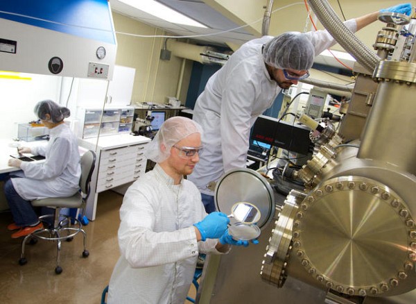 &laquo;Les sommes vers&eacute;es permettent de faciliter la r&eacute;alisation d'une &eacute;tape cl&eacute; dans le processus de commercialisation&raquo;, indique le vice-recteur Jacques Beauvais.