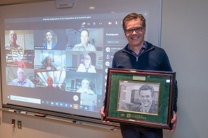Hommage au&nbsp;Pr Patrik Doucet de la part du Cercle des ambassadeurs et des ambassadrices&nbsp;de la Facult&eacute; de g&eacute;nie&nbsp;pour son passage remarquable &agrave; titre de doyen de la Facult&eacute; de g&eacute;nie - Automne 2020