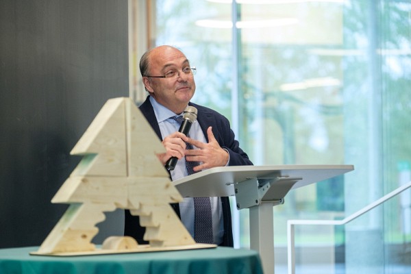 Allocution de monsieur Michel Filion, chef de l'exploitation de Chantiers Chibougamau