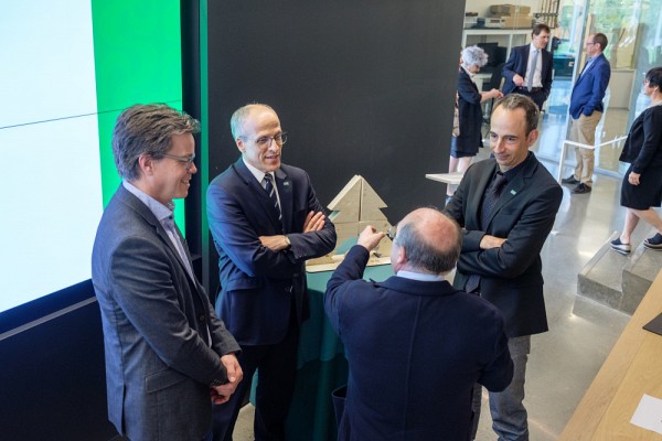 Discussion pour de nouveaux projets &agrave; venir?