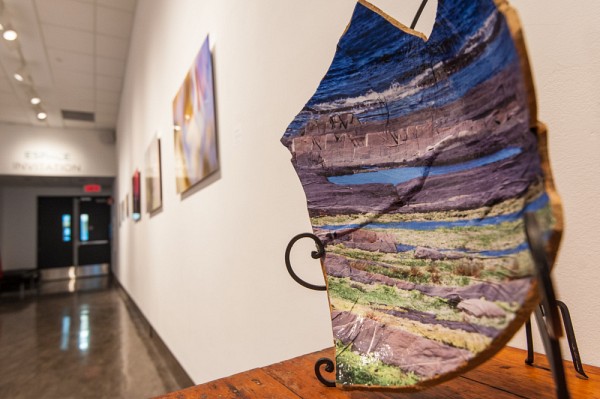 D&eacute;couvrez les talents m&eacute;connus de plusieurs membres du personnel &agrave; l'exposition Violon d'Ingres.