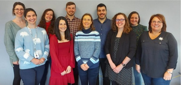 Une partie de l'&eacute;quipe de l'Unit&eacute; de recherche clinique et &eacute;pid&eacute;miologique (URCE)