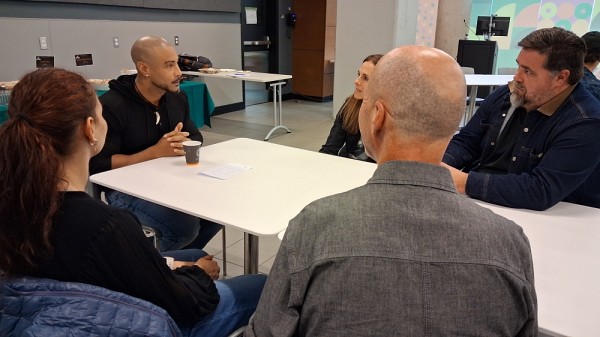 Groupe de discussion avec Jos&eacute;.